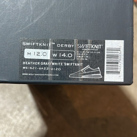 Wolf & Shepherd Heather Gray/white Swiftknit - Picture 4 of 4